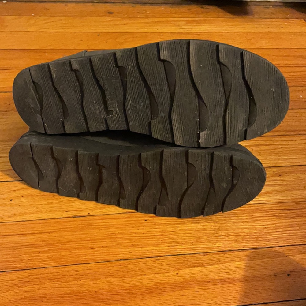Snow boots - Picture 3 of 3